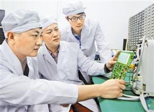 五一假期，他們選擇堅守崗位——致敬技術開發的青春力量